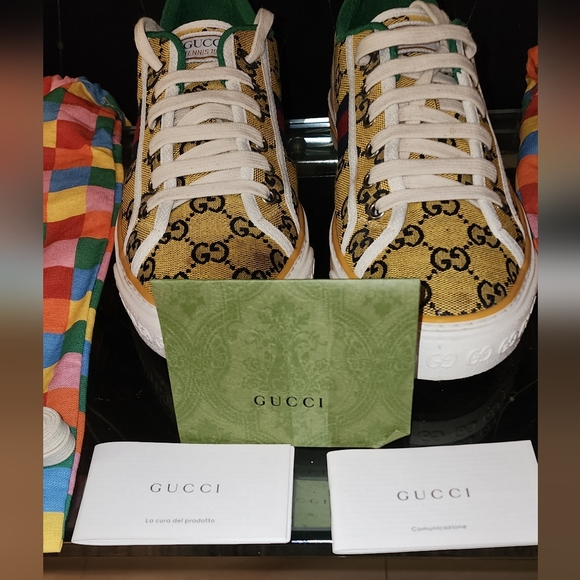 Gucci Yellow and Green Logo Sneakers - Picture 7 of 10
